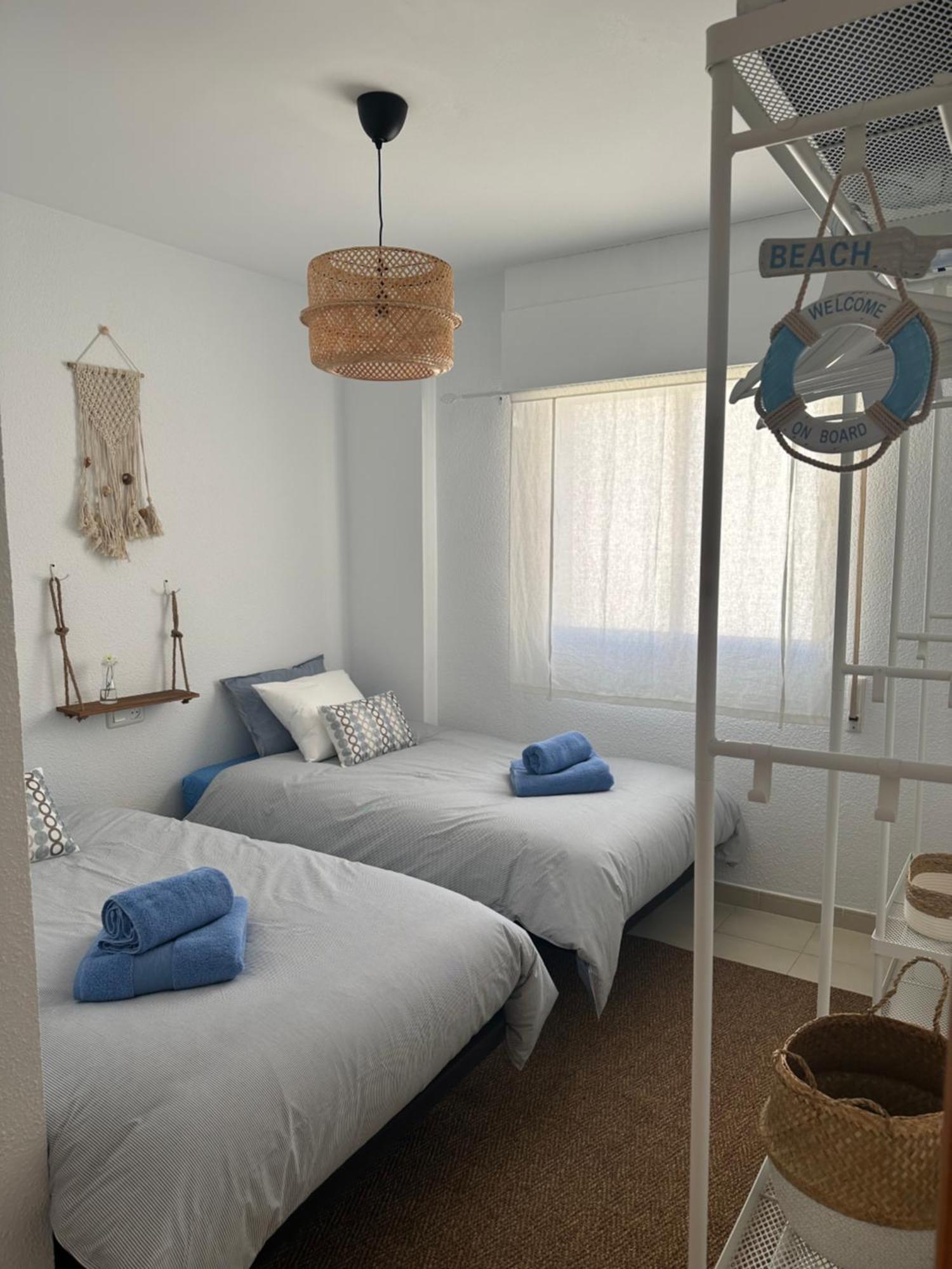 Vistas Al Mar Apartment ตอร์เรนูเอวา ภายนอก รูปภาพ